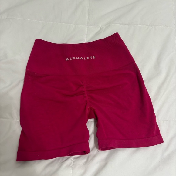 Alphalete Pants - Alphabets amplify shorts